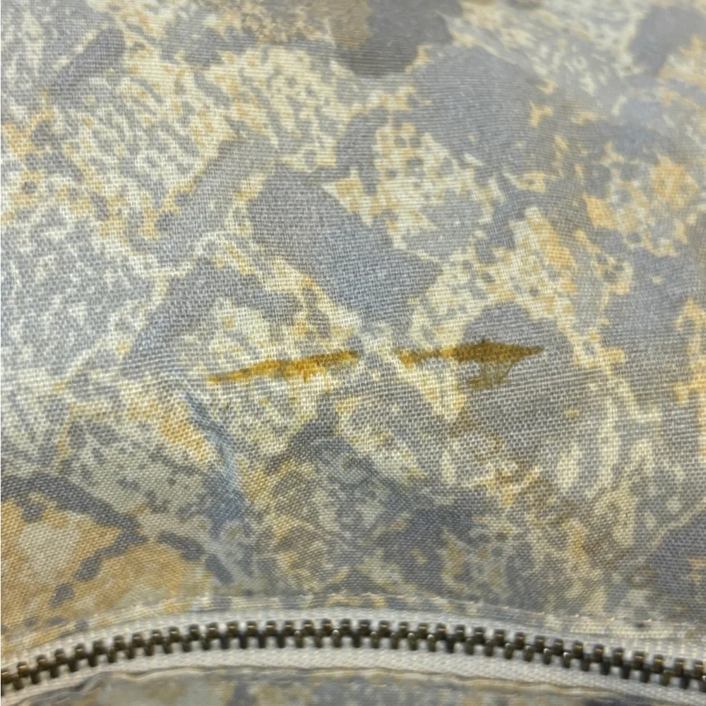 Elliott Lucca Ivory Crossbody Bag‎